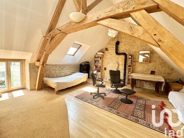 Maison de ville 2 pièces de 64 m² à Donzy (58220)