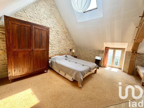 Maison de ville 2 pièces de 64 m² à Donzy (58220)