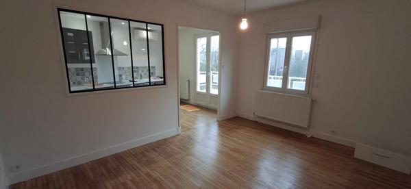 Maison à vendre 5 pièces LABRUGUIERE (81)