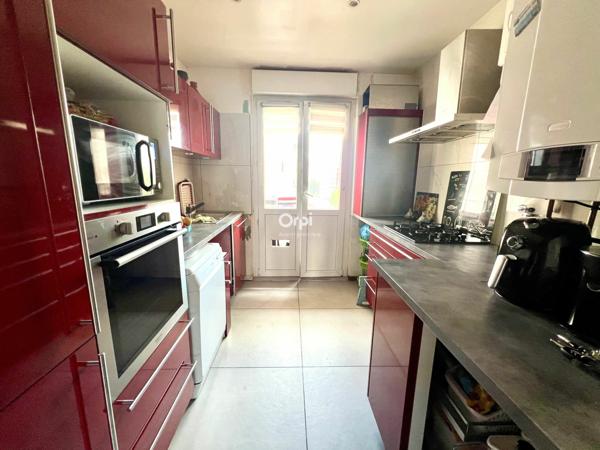 Appartement à vendre    3 pièces • 65,59 m2 Strasbourg