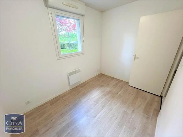 Appartement à louer 2 pièces 54.2m² Laon (02000)