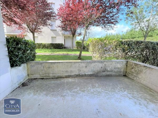 Appartement à louer 2 pièces 54.2m² Laon (02000)