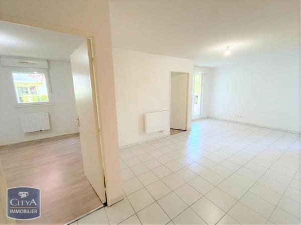 Appartement à louer 2 pièces 54.2m² Laon (02000)