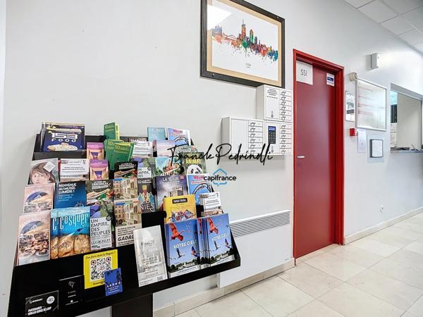 INVESTISSEMENT LOCATIF 6 % sans frais de location / gestion / entretien & réparations a 2 STATIONS de METRO de BELLECOUR