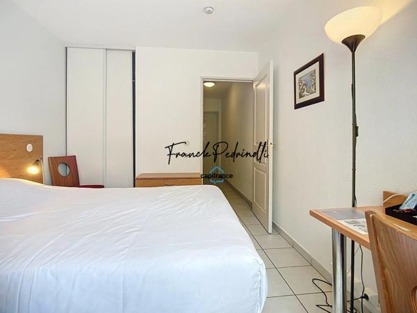 INVESTISSEMENT LOCATIF 6 % sans frais de location / gestion / entretien & réparations a 2 STATIONS de METRO de BELLECOUR