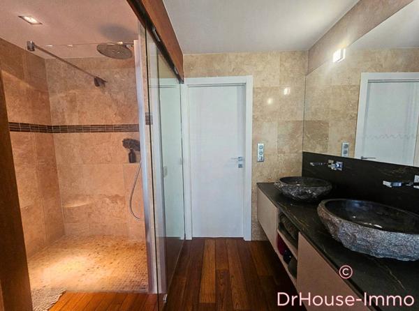 Appartement à vendre 4 pièces de 106 m²