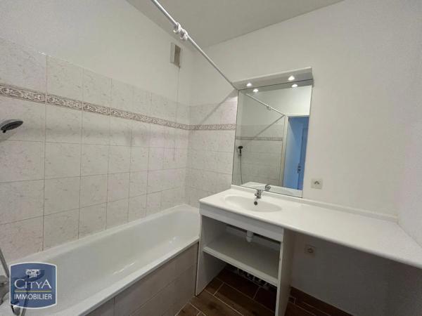 Appartement à louer 4 pièces 63.06m² Meaux (77100)