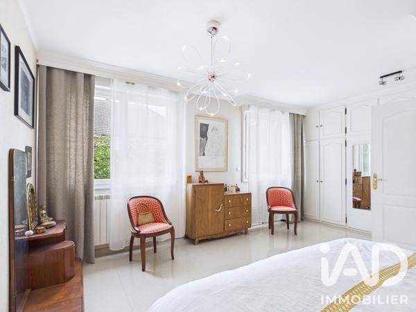 Maison à vendre 5 pièces 168 m² Buchères
