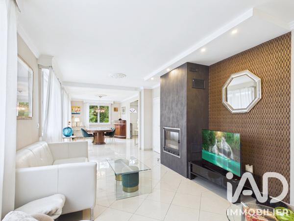 Maison à vendre 5 pièces 168 m² Buchères