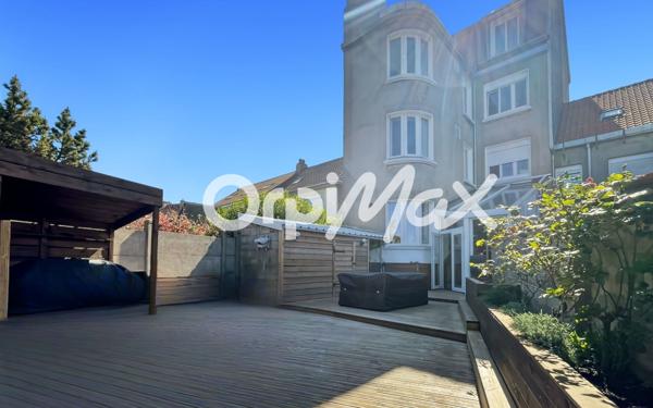 Maison à vendre    7 pièces • 168 m2 Saint-Martin-Boulogne
