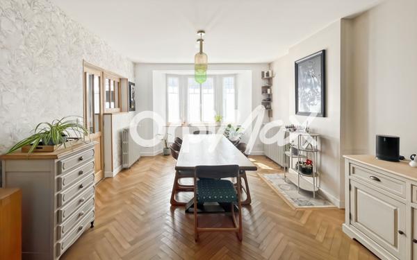Maison à vendre    7 pièces • 168 m2 Saint-Martin-Boulogne