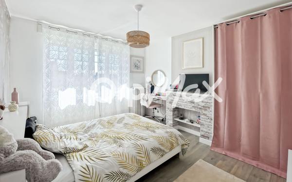 Maison à vendre    7 pièces • 168 m2 Saint-Martin-Boulogne