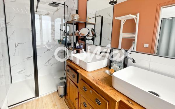 Maison à vendre    7 pièces • 168 m2 Saint-Martin-Boulogne