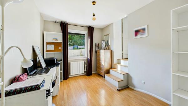 Maison 6 pièces - 140 m² Exclusivité efficity