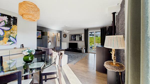 Maison 6 pièces - 140 m² Exclusivité efficity