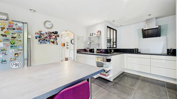 Maison 6 pièces - 140 m² Exclusivité efficity