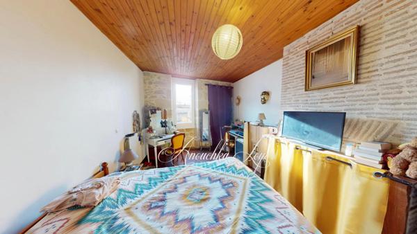 Maison de ville avec garage et jardin