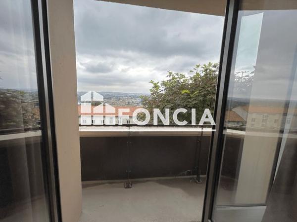 Location Studio 34.9 m² - 21 BOULEVARD PASTEUR Angouleme 16000