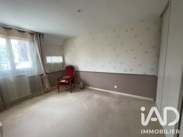 Maison à vendre 6 pièces 130 m² Vert-Saint-Denis