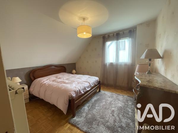 Maison à vendre 6 pièces 130 m² Vert-Saint-Denis