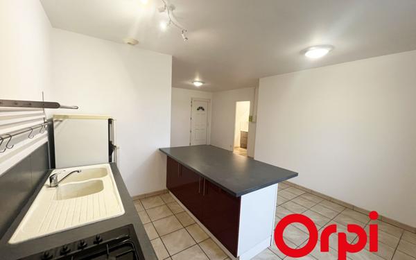 Appartement à vendre    2 pièces • 43,31 m2 Saint-Genis-Laval