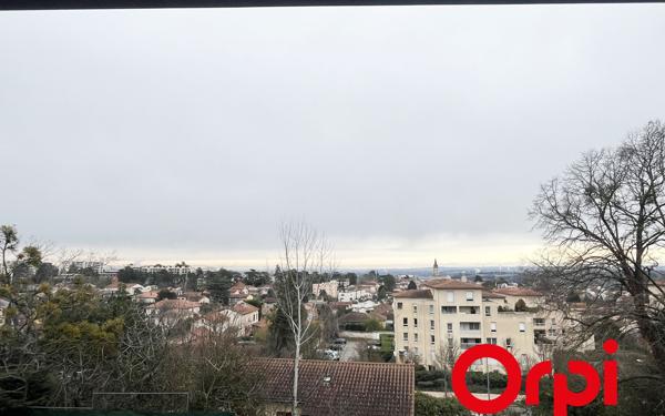 Appartement à vendre    2 pièces • 43,31 m2 Saint-Genis-Laval