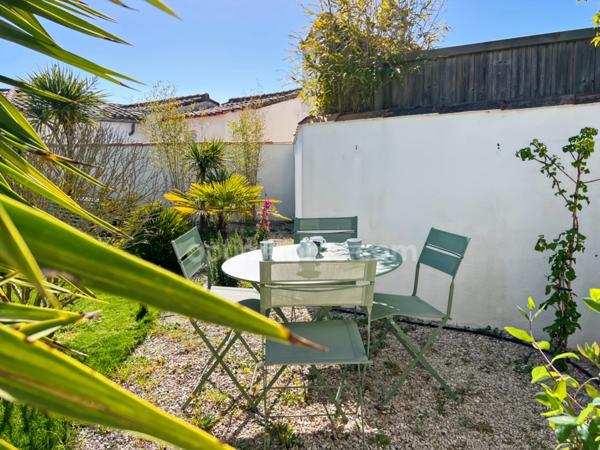 Maison à vendre 4 pièces avec garage LE BOIS PLAGE EN RE (17)