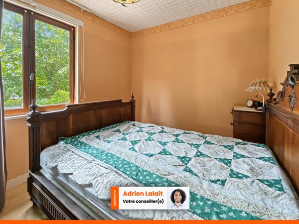 Maison bordée par rivière - 2 chambres - 4000m²