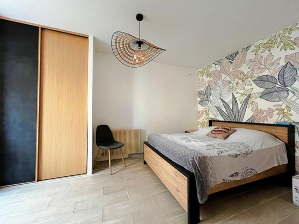 Maison Sireuil 4 pièce(s) 95 m2