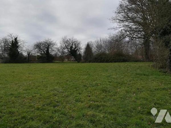 RIVES DU COUESNON, Terrain â bâtir - Vendel

terrain à bâtir dans le bourg,

Périmètre des Bâti...