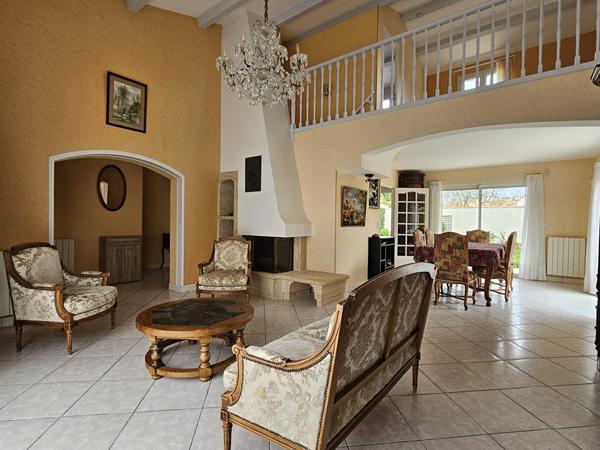 MAISON T4 Bis MEUBLEE - CENTRE PERIGNY  Perigny