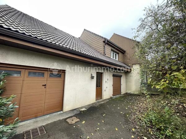 Location                                                      Maison
                        
                     5 pièces                      98 m2                     à Seloncourt