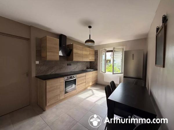 Location                                                      Maison
                        
                     5 pièces                      98 m2                     à Seloncourt