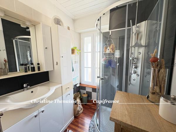 Maison à vendre 3 pièces coeur de ville SAINT JULIEN DES LANDES (85)