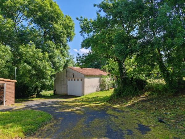Maison à vendre 6 pièces proche de Montaigu-Vendée (85)
