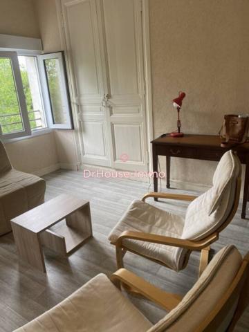 Immeuble à vendre de 311 m²