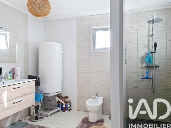 Maison à vendre 5 pièces 252 m² Castillon-la-Bataille