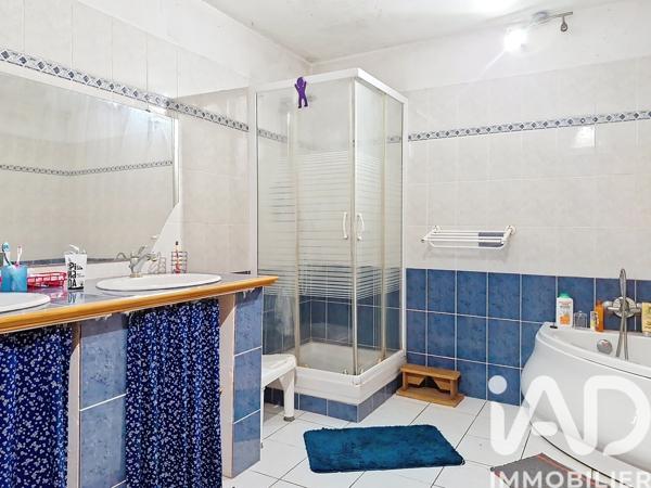 Maison à vendre 5 pièces 252 m² Castillon-la-Bataille