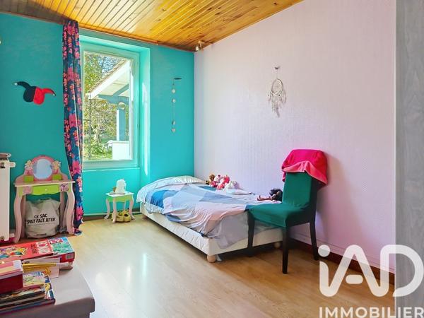 Maison à vendre 5 pièces 252 m² Castillon-la-Bataille