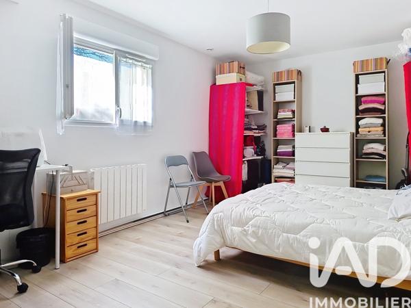 Maison à vendre 5 pièces 252 m² Castillon-la-Bataille