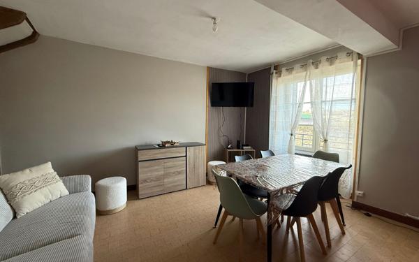 Maison à vendre    2 pièces • 53 m2 Mamers