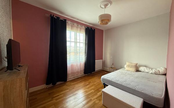 Maison à vendre    2 pièces • 53 m2 Mamers