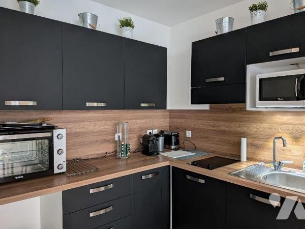 Appartement à Vendre à Bordeaux (33100) en Gironde (33)

Quartier BELVEDERE (commerces de pro...