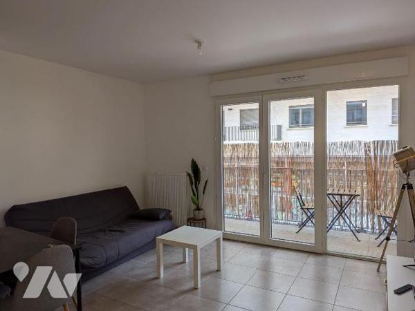 Appartement à Vendre à Bordeaux (33100) en Gironde (33)

Quartier BELVEDERE (commerces de pro...