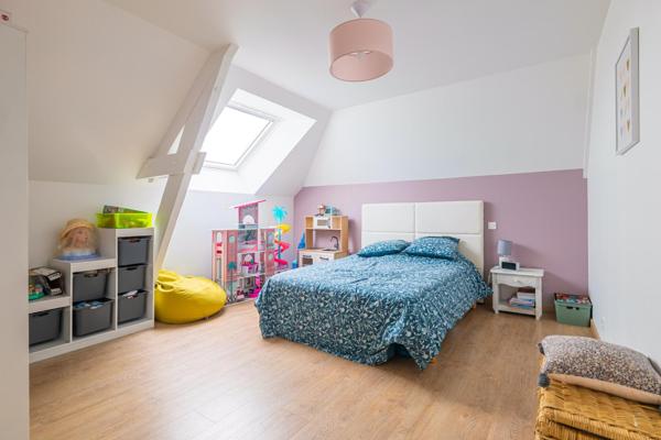 Maison à MONTBIZOT, 72380 - 5 pièces 150m²