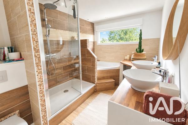 Maison à vendre 6 pièces 155 m² Changé