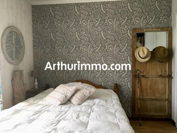 Vente                                                      Maison
                        
                     4 pièces                      90 m2                     à Cerizay