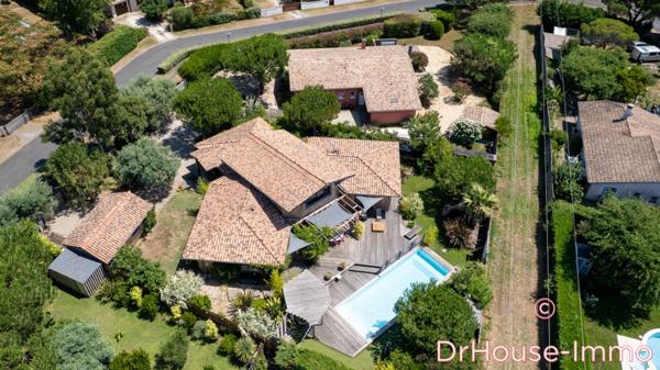 Maison à vendre 5 pièces de 195 m²