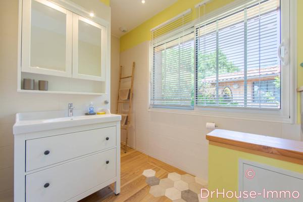 Maison à vendre 5 pièces de 195 m²