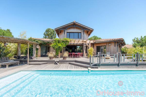 Maison à vendre 5 pièces de 195 m²